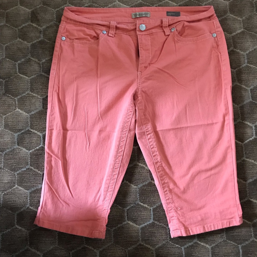 Coral vintage American Capri jeans